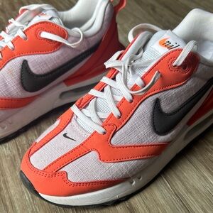 Nike Women’s Air Max Dawn 'Doll Magic Ember'